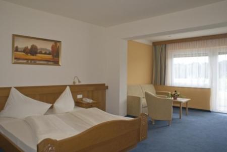 Hotel Fantur Velden am Wörthersee Rom bilde
