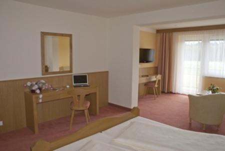 Hotel Fantur Velden am Wörthersee Rom bilde